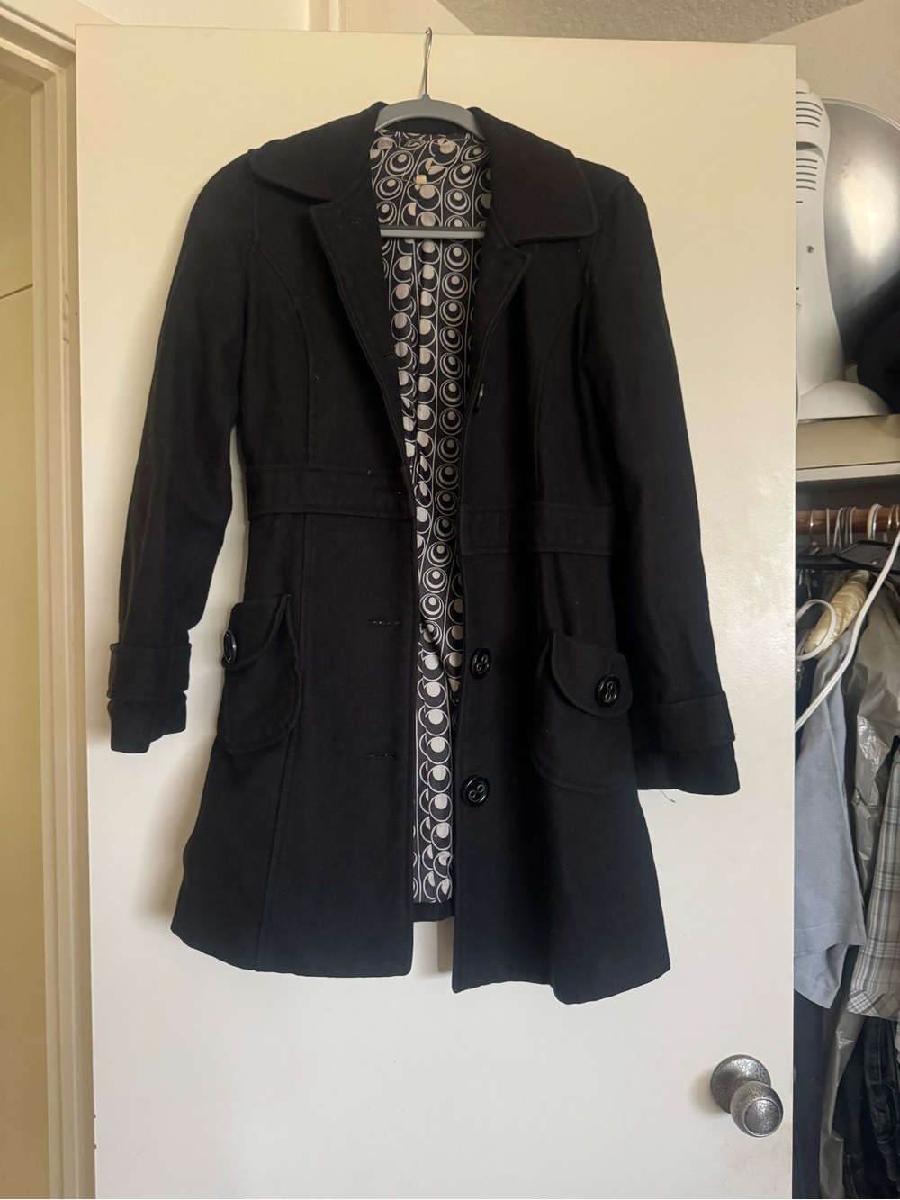 Brass plum (Nordstrom) Women’s Black Wool-Blend Button Coat - Jacket